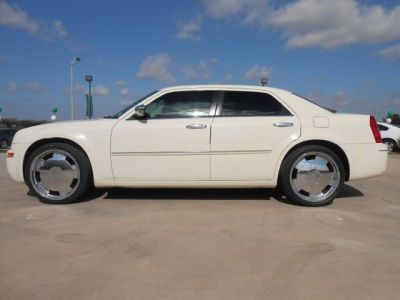 2010 Chrysler 300  Touring