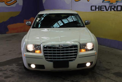 2010 Chrysler 300  Touring