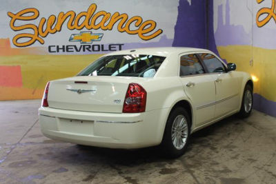2010 Chrysler 300  Touring