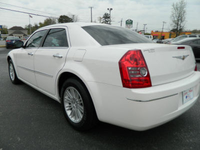 2010 Chrysler 300  Touring