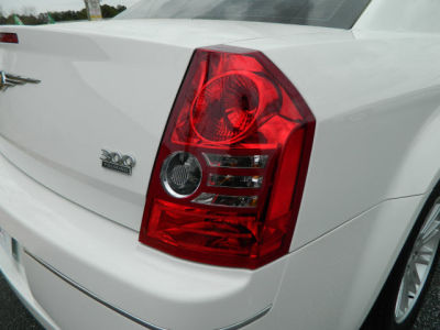 2010 Chrysler 300  Touring