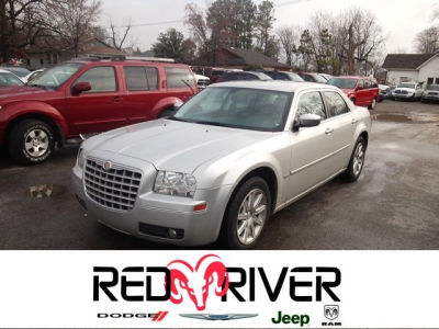 2010 Chrysler 300  Touring