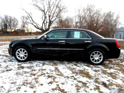 2010 Chrysler 300  Limited