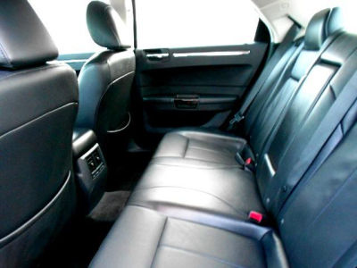 2010 Chrysler 300  Limited