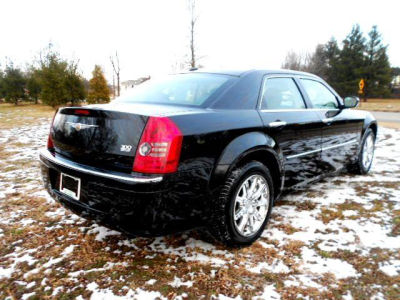 2010 Chrysler 300  Limited