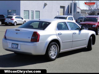2010 Chrysler 300  Touring