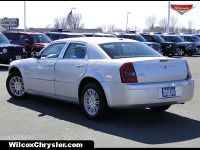 2010 Chrysler 300  Touring