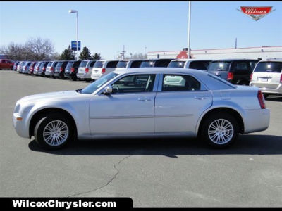 2010 Chrysler 300  Touring