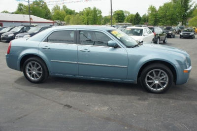 2009 Chrysler 300  Limited