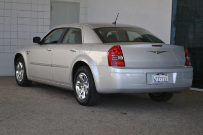 2008 Chrysler 300  LX