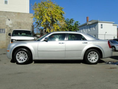 2010 Chrysler 300  Touring