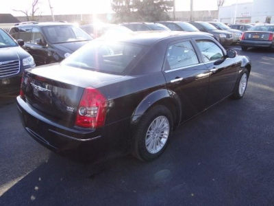 2010 Chrysler 300  Touring
