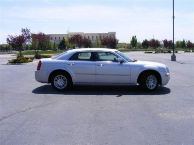 2010 Chrysler 300  Touring
