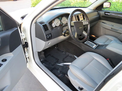 2006 Chrysler 300  Touring