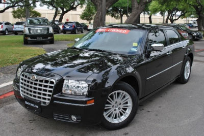 2010 Chrysler 300  Touring