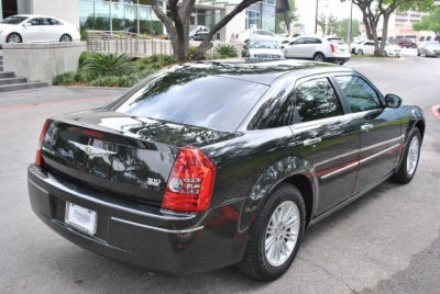 2010 Chrysler 300  Touring