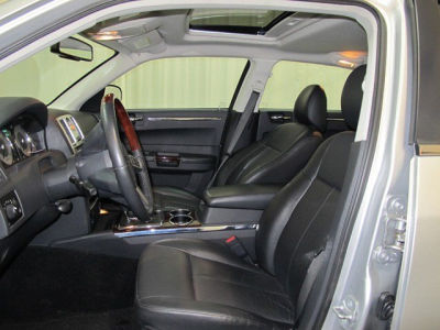 2009 Chrysler 300  Limited