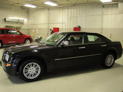 2010 Chrysler 300 Touring
