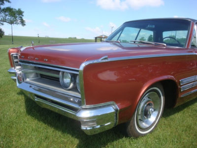 1966 Chrysler 300  PILLARLESS HARDTOP