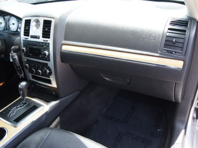 2008 Chrysler 300  Limited