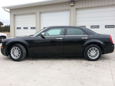 2010 Chrysler 300  Touring