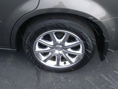 2010 Chrysler 300  Touring