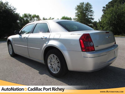2010 Chrysler 300  Touring