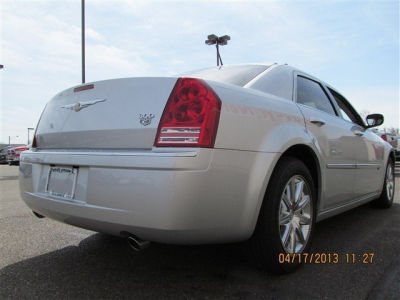 2008 Chrysler 300  C Hemi