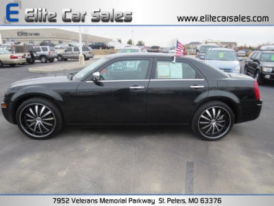 2010 Chrysler 300  Touring