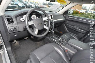 2010 Chrysler 300  Touring