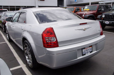 2010 Chrysler 300  Touring