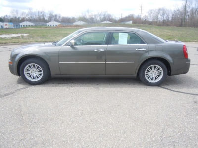 2010 Chrysler 300  Touring