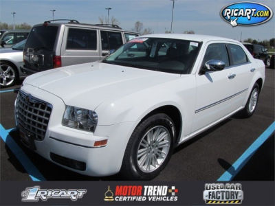 2010 Chrysler 300  Touring