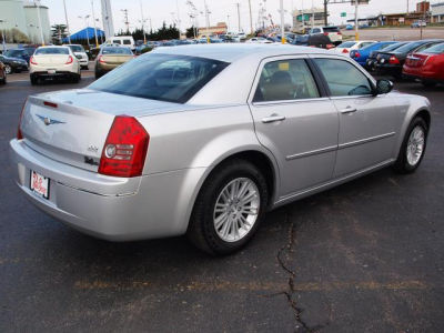 2010 Chrysler 300  Touring