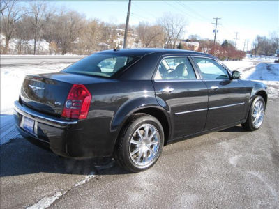 2010 Chrysler 300  Limited