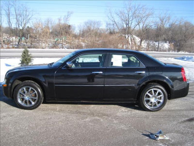2010 Chrysler 300  Limited