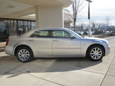 2010 Chrysler 300  Touring
