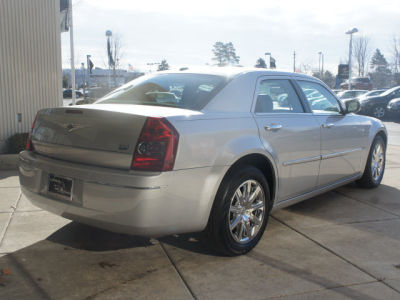 2010 Chrysler 300  Touring