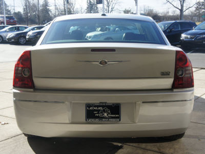 2010 Chrysler 300  Touring