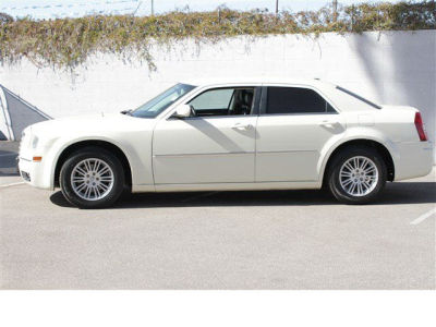 2009 Chrysler 300  Touring
