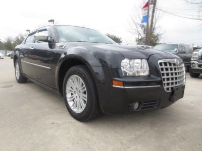 2010 Chrysler 300  Touring