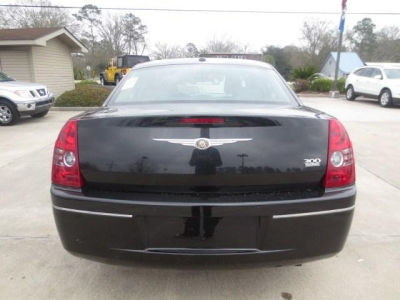2010 Chrysler 300  Touring