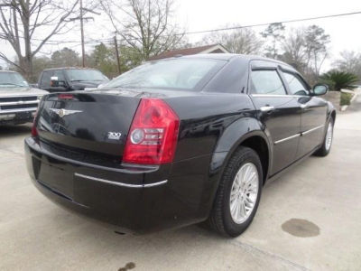 2010 Chrysler 300  Touring