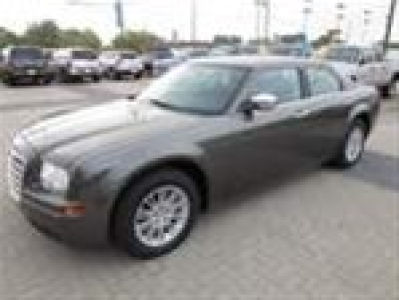 2010 Chrysler 300  Touring