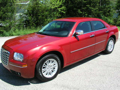 2010 Chrysler 300  Touring Plus