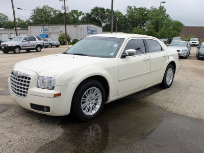 2010 Chrysler 300  Touring