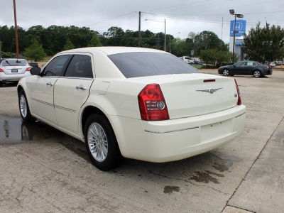 2010 Chrysler 300  Touring