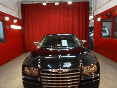 2010 Chrysler 300  Touring