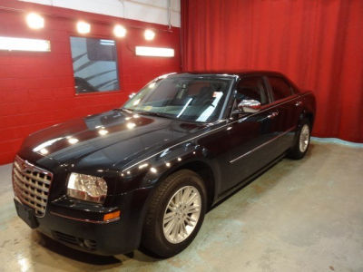 2010 Chrysler 300  Touring