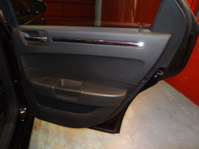 2010 Chrysler 300  Touring